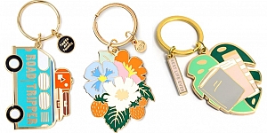 Brelocuri emailate cu extra accesorii